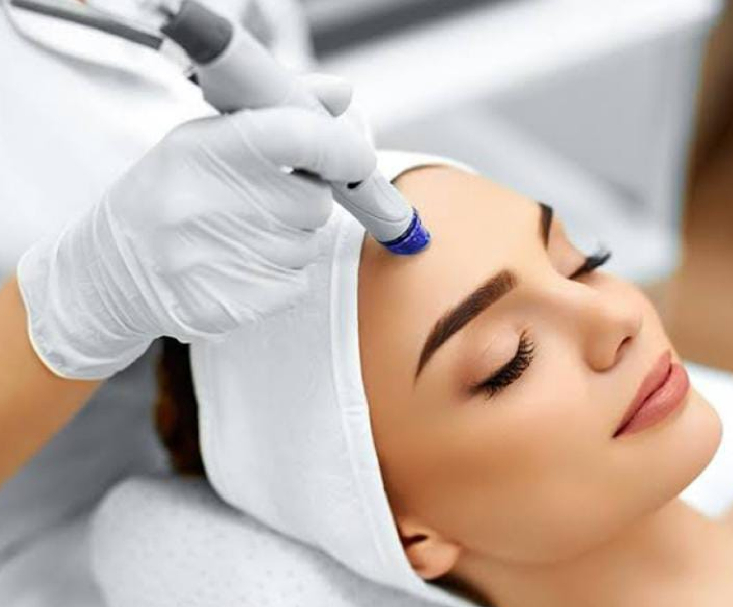 HydraFacial laser and aesthetic treatment